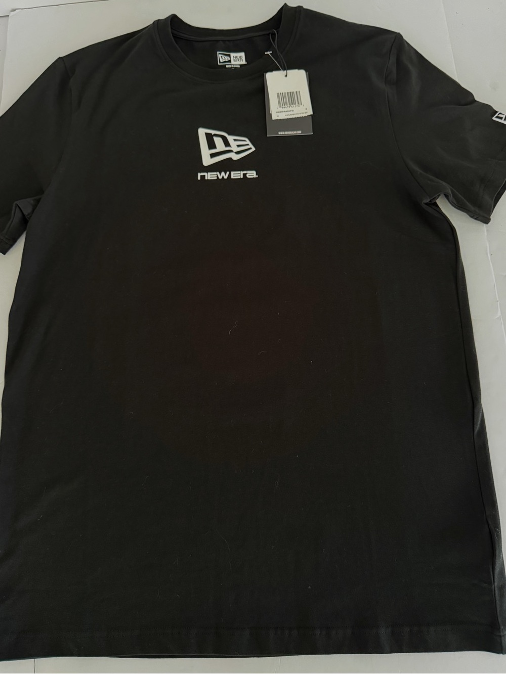 New Era Mens Short Sleeve Khaki Tshrit Size Medium New with Tags